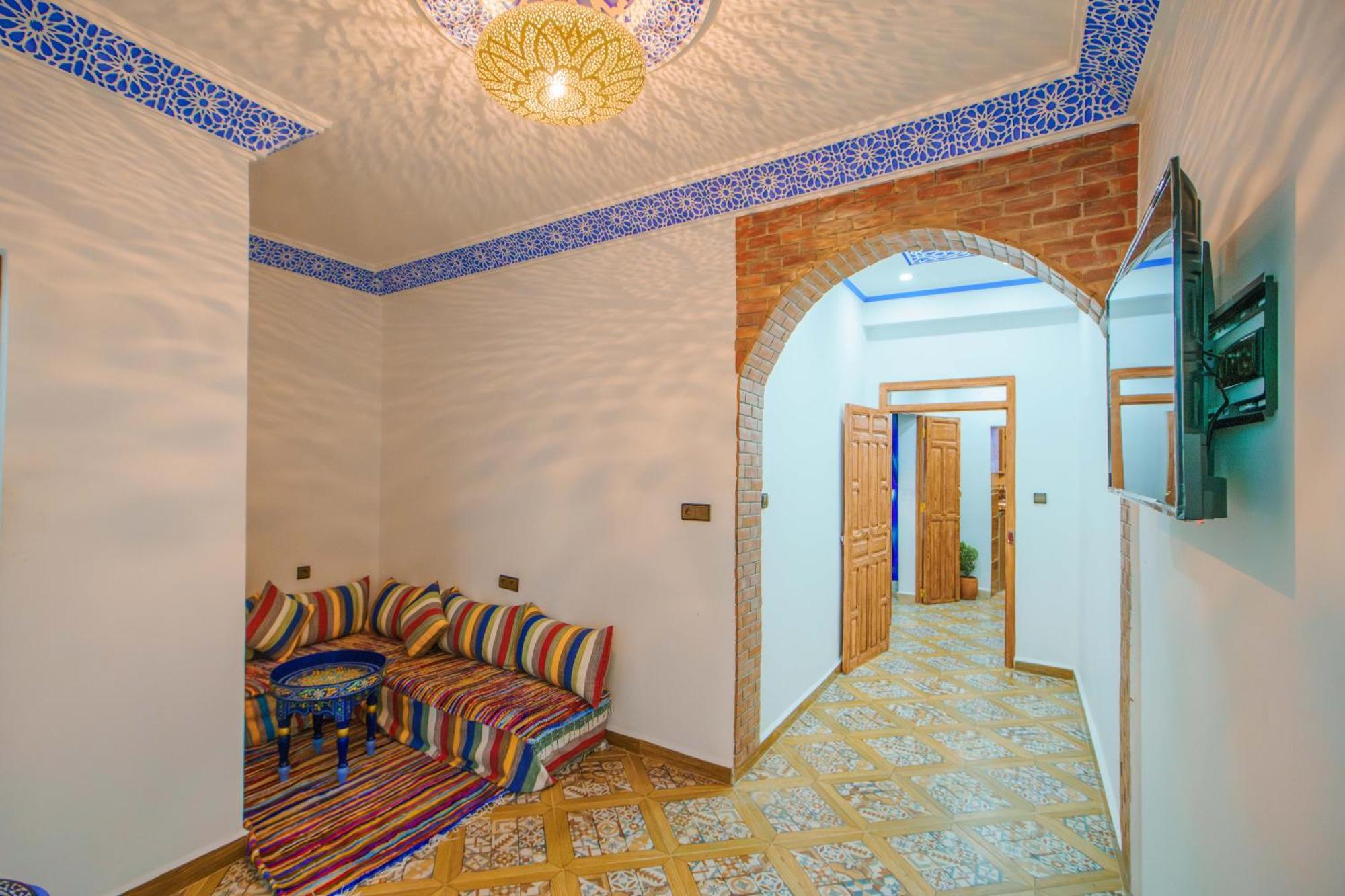 Отель Dar Artisanat Шефшауэн Экстерьер фото